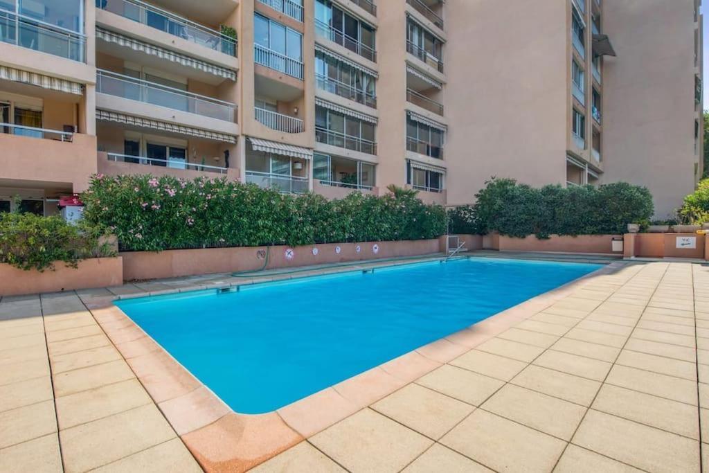Appartement Et Yourhosthelper 2 Etoiles Cannes